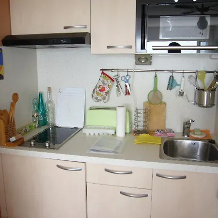 Apartment Cosy Avec Loggia Et Parking Prive - Proche Port Et Commerces - Fr-1-784-19 *
